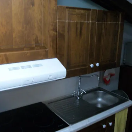 Maria Bruna'S Apartments * 코모